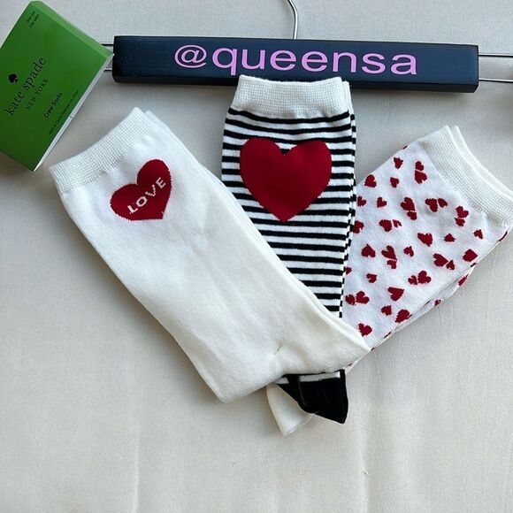 Kate Spade Hearts True Love Crew Socks 3 Pack - Picture 1 of 9